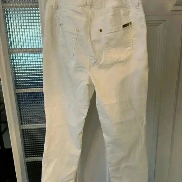 Iman white denim jeans stretch bootleg size 12 average length - Picture 2 of 12